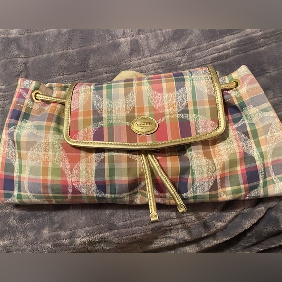 Coach Daisy Poppy Plaid Backpack Retired!! - Picture 2 of 16